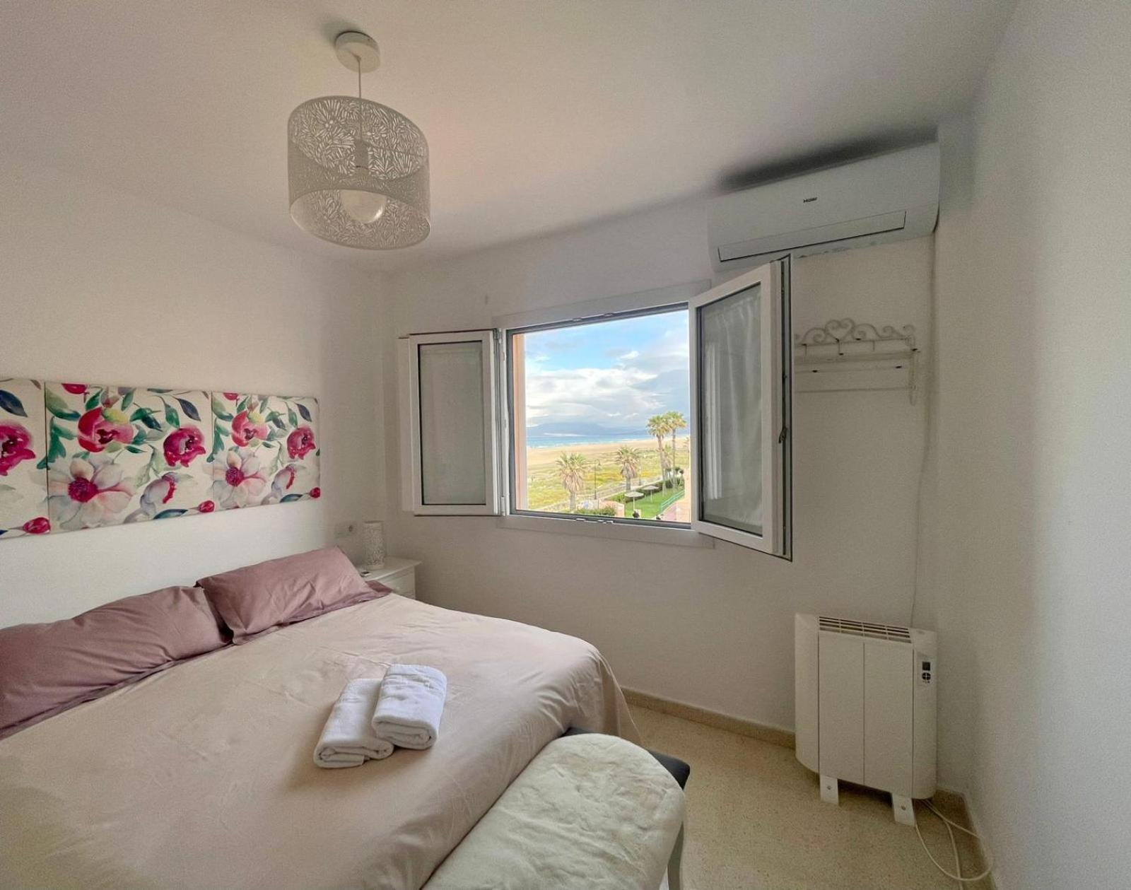 Duplex Surla Pajaro Vistas Al Mar Apartman Tarifa Kültér fotó